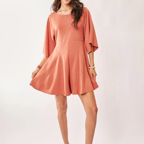 Davi & Dani Solid Draped Sleeve Ties Back Skort Romper - Picture 5 of 5